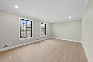 97 Windsor Dr, Eatontown, NJ 07724 - Photo 25