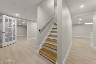 97 Windsor Dr, Eatontown, NJ 07724 - Photo 27