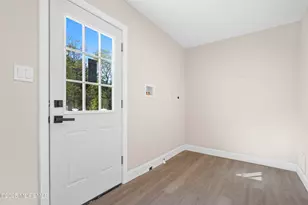 393 E Millstream Rd, Cream Ridge, NJ 08514 - Photo 19