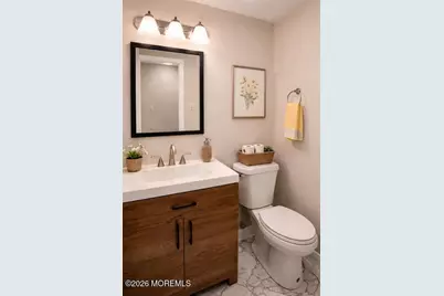 240 Medford Court #C, Manalapan Township, NJ 07726 - Photo 5