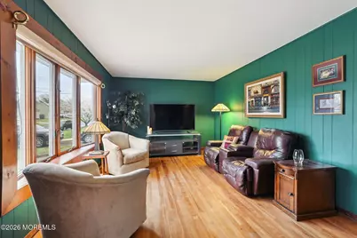 42 Parkview Drive, Hazlet Township, NJ 07730 - Photo 3