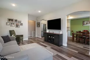 31 Emily Ct, Hazlet Township, NJ 07730 - Photo 11