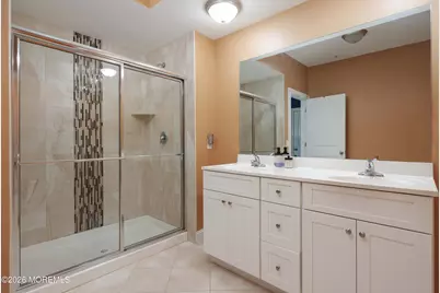 31 Emily Court, Hazlet Township, NJ 07730 - Photo 5