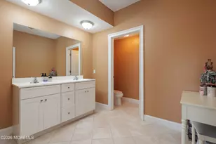 31 Emily Ct, Hazlet Township, NJ 07730 - Photo 23