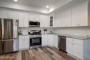 31 Emily Ct, Hazlet Township, NJ 07730 - Photo 13