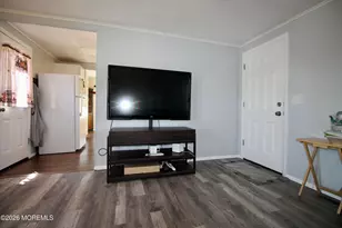 623 Sara Dr, Freehold, NJ 07728 - Photo 7