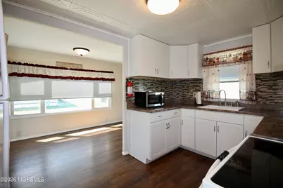 623 Sara Drive, Freehold, NJ 07728 - Photo 9