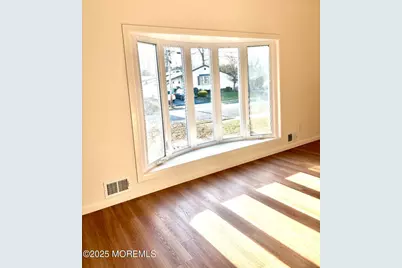42 Boulevard E, Keyport, NJ 07735 - Photo 17