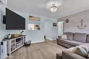 43 Kuzyk Rd, Cream Ridge, NJ 08514 - Photo 3