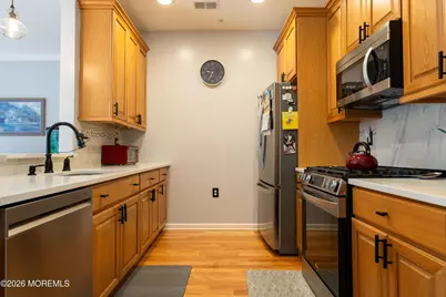 422 Sophee Lane, Lakewood, NJ 08701 - Photo 5