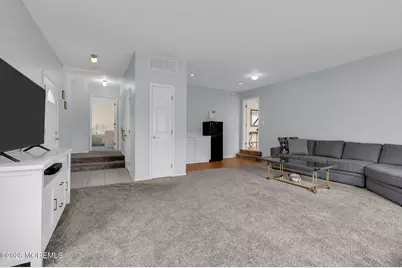 18 Coral Drive, Howell Township, NJ 07731 - Photo 7