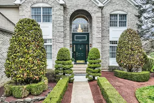 61 Lions Ct, Freehold, NJ 07728 - Photo 3