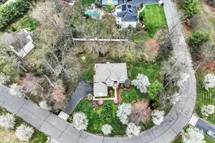 61 Lions Ct, Freehold, NJ 07728 - Photo 45