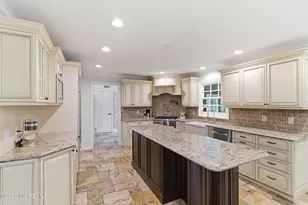 654 Valley Rd, Brielle, NJ 08730 - Photo 13