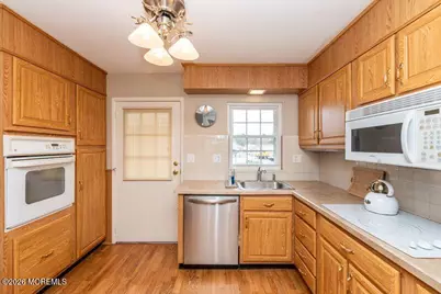 946 Aberdeen Drive #B, Lakewood, NJ 08701 - Photo 11