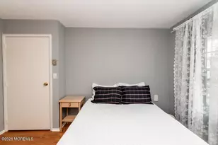 946 Aberdeen Dr, Lakewood, NJ 08701 - Photo 17