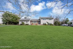 167 Cloverdale Cir, Tinton Falls, NJ 07724 - Photo 5