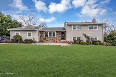 167 Cloverdale Circle, Tinton Falls, NJ 07724 - Photo 3