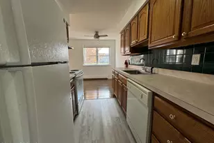 75 Stonehurst Blvd, Freehold, NJ 07728 - Photo 5