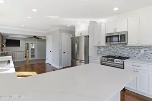 14 Koosman Dr, Leonardo, NJ 07737 - Photo 15