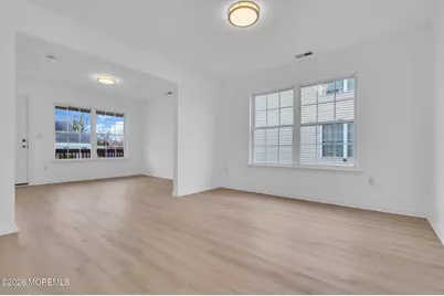 723 Woodland Avenue, Burlington, NJ 08016 - Photo 11