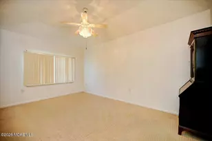 17 Umberland Pl, Monroe Township, NJ 08831 - Photo 15