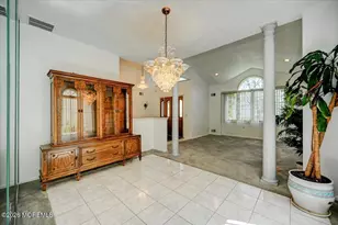 17 Umberland Pl, Monroe Township, NJ 08831 - Photo 7