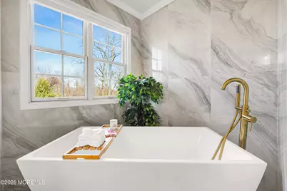 107 Whitlock Court, Manalapan Township, NJ 07726 - Photo 25