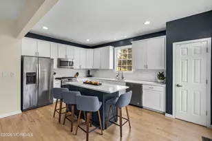 107 Whitlock Ct, Manalapan Township, NJ 07726 - Photo 11