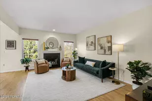 107 Whitlock Ct, Manalapan Township, NJ 07726 - Photo 9