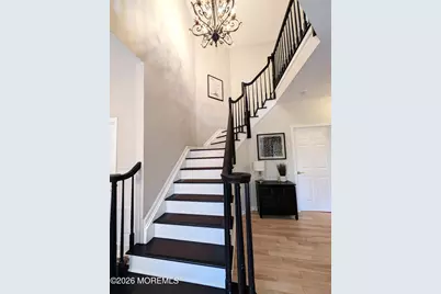 107 Whitlock Court, Manalapan Township, NJ 07726 - Photo 5