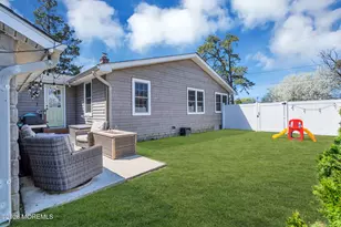 22 Harpoon St, Beachwood, NJ 08722 - Photo 21