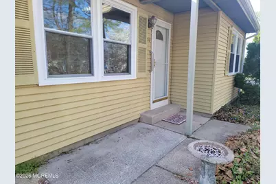 31 Chelsea Drive, Whiting, NJ 08759 - Photo 3