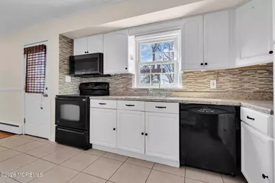 916 Beachwood Boulevard, Beachwood, NJ 08722 - Photo 11