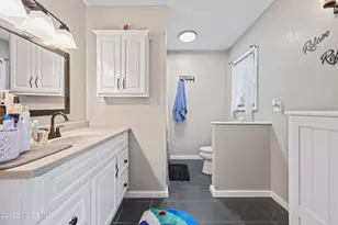 176 Stonehill Rd, Freehold, NJ 07728 - Photo 31