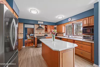 176 Stonehill Road, Freehold, NJ 07728 - Photo 9