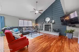 176 Stonehill Rd, Freehold, NJ 07728 - Photo 7