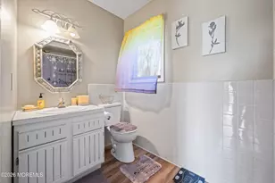 176 Stonehill Rd, Freehold, NJ 07728 - Photo 31