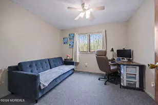 176 Stonehill Rd, Freehold, NJ 07728 - Photo 21