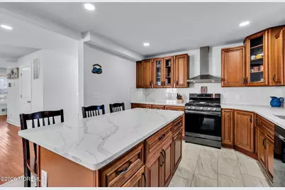 38 E Sunset Avenue E, Red Bank, NJ 07701 - Photo 15