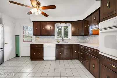 1 Riverview Avenue, Rumson, NJ 07760 - Photo 5