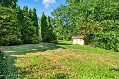 511 Burlington Road, Freehold, NJ 07728 - Photo 39