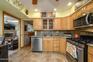 10 Eric Dr, Howell Township, NJ 07731 - Photo 11