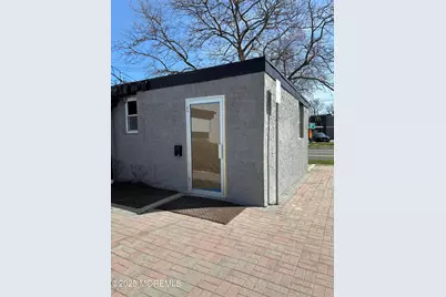 8 Main Street, Eatontown, NJ 07724 - Photo 3