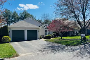 27 Rosewood Dr, Lakewood, NJ 08701 - Photo 1