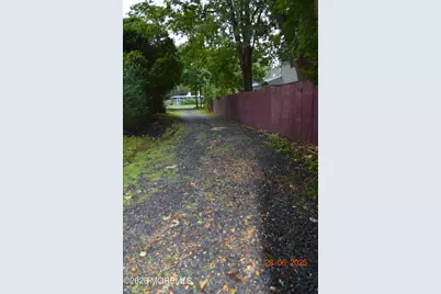 14 Homestead Lane, Roosevelt, NJ 08555 - Photo 7