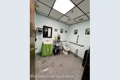 3400 State Route 35 #9B, Hazlet Township, NJ 07730 - Photo 17