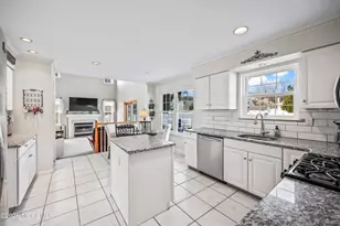 17 Sun Hollow Rd, Howell Township, NJ 07731 - Photo 13