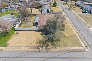 1020 Crystal Dr, Toms River Township, NJ 08753 - Photo 31