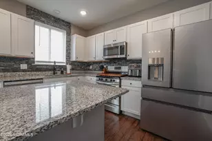 28 Dylan Blvd, Barnegat, NJ 08005 - Photo 15